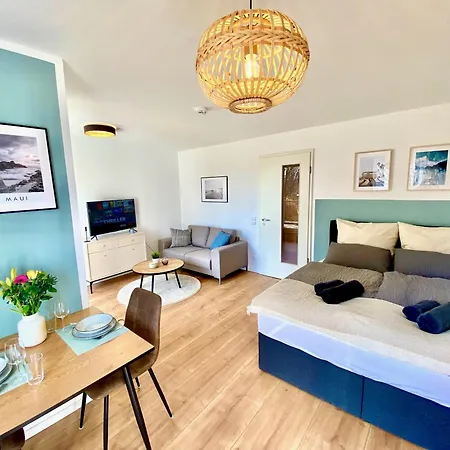 Gemuetliches 1R Apartment Mit Balkon, Parking, Tv Streaming Magdebourg Extérieur photo