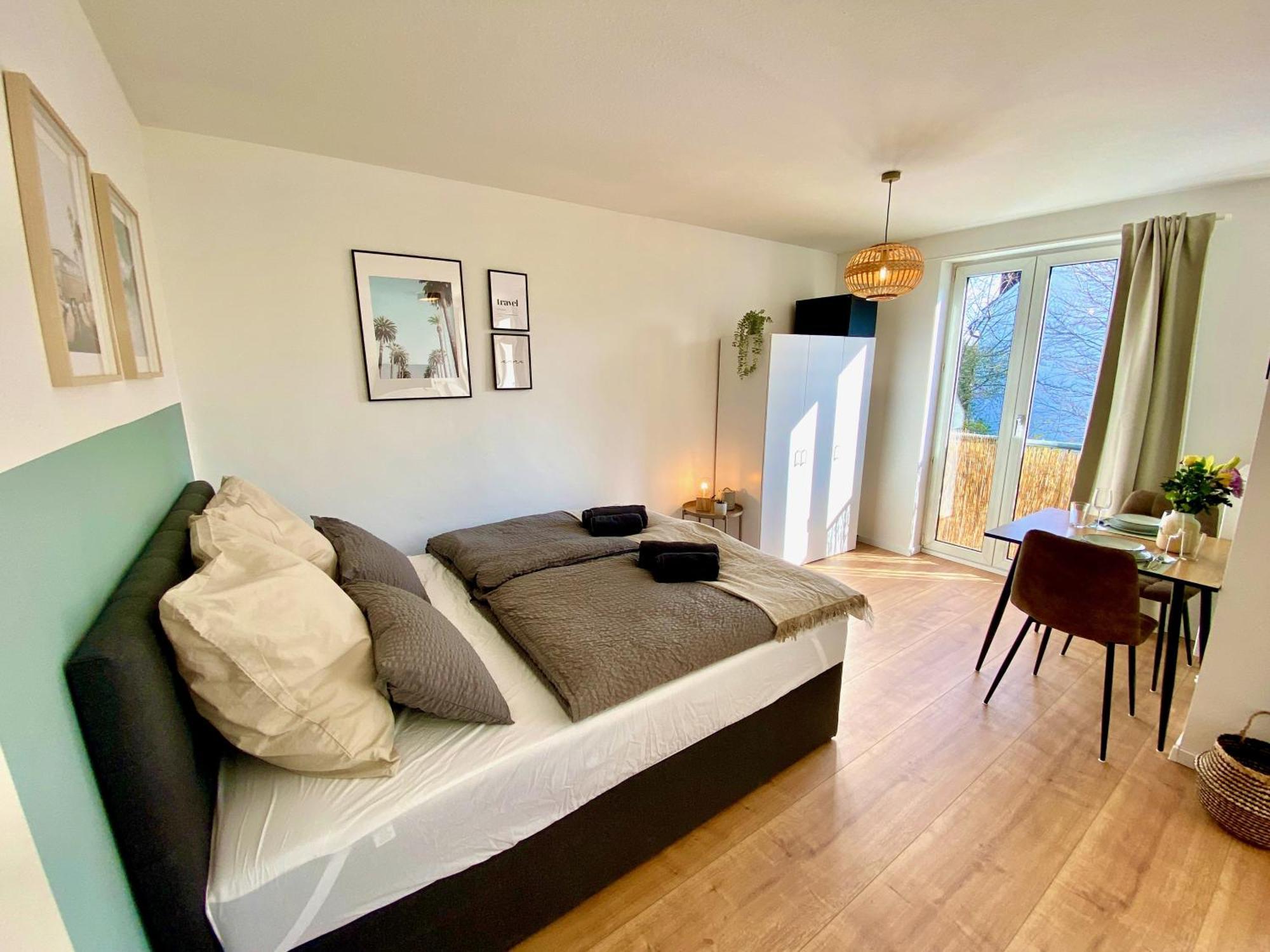 Appartement Gemuetliches 1r Mit Balkon, Parking, Tv Streaming Magdebourg