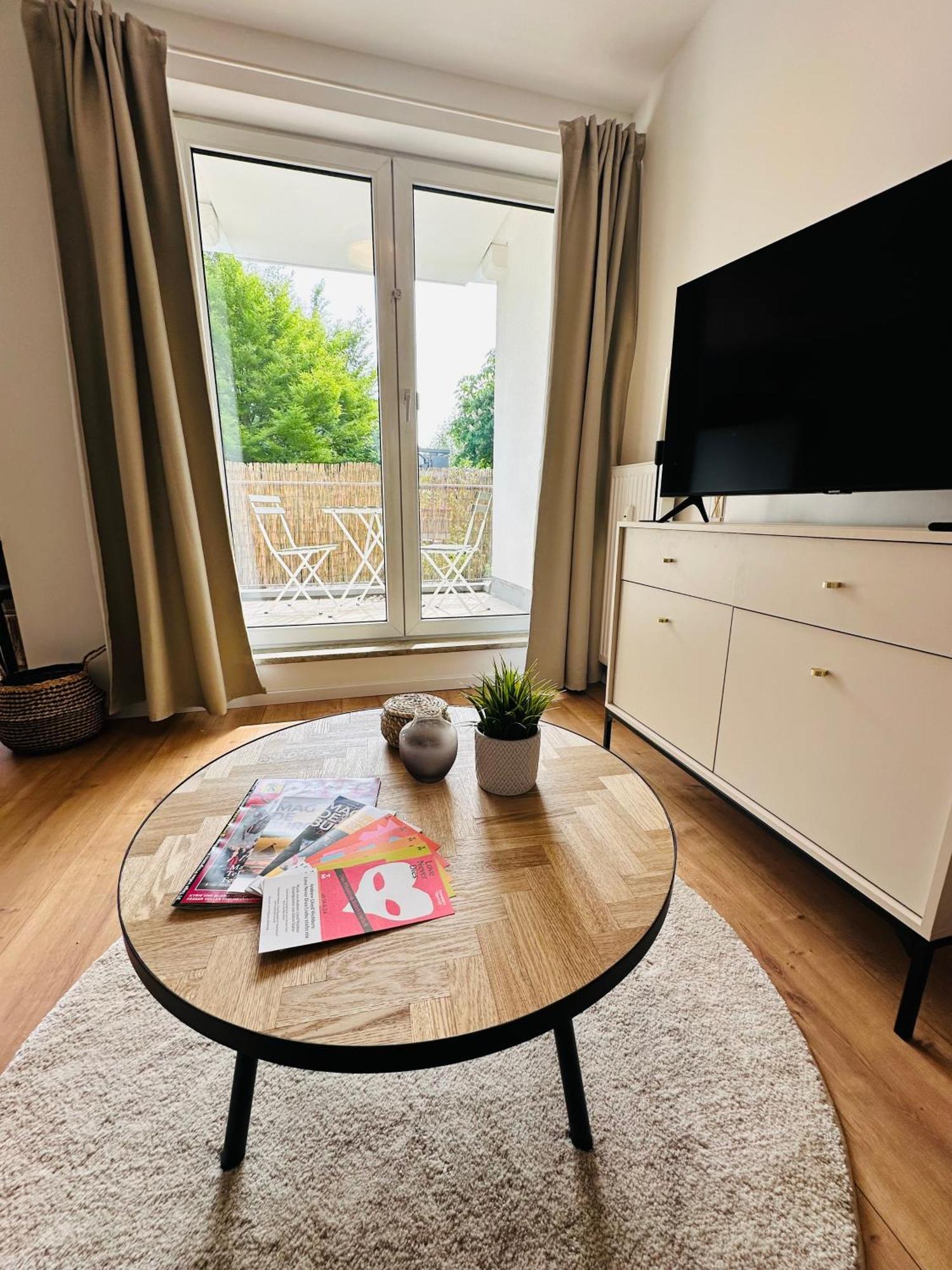 Gemuetliches 1r Mit Balkon, Parking, Tv Streaming *